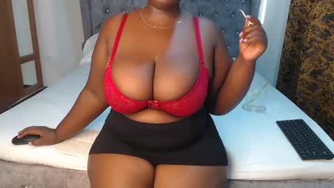 sexychocco online show from January 5, 2025, 2:41 pm