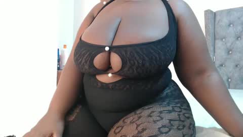 sexychocco online show from February 8, 2025, 10:08 pm