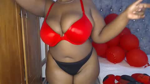 sexychocco online show from February 18, 2025, 10:03 pm