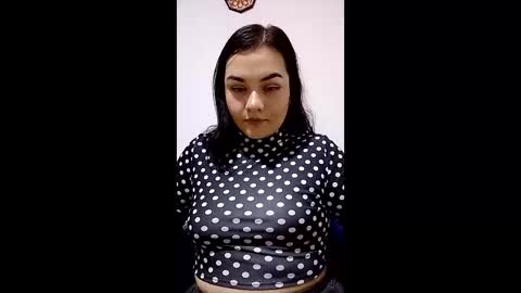 Snapshot of sexychubbyanna chatting on April 12, 2026, 12:48 am sexychubbyanna online show from April 12, 2026, 12:48 am