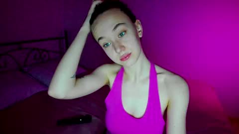 Sophia online show from February 14, 2025, 6:34 am