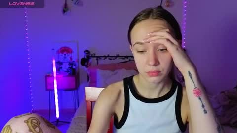 Snapshot of sexycocobutt chatting on October 17, 2025, 8:06 am Sophia online show from October 17, 2025, 8:06 am