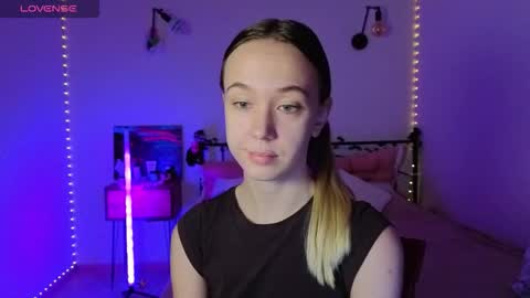 Snapshot of sexycocobutt chatting on October 31, 2025, 8:04 am Sophia online show from October 31, 2025, 8:04 am