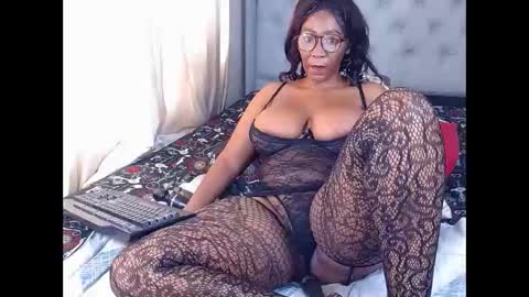 sexycoockiexx online show from May 6, 2026, 11:26 am