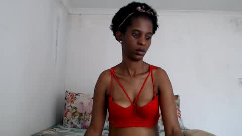 Snapshot of sexycurybeautyxoxo1 chatting on April 13, 2026, 8:31 am Sexycurybeautyxoxo1 online show from April 13, 2026, 8:31 am
