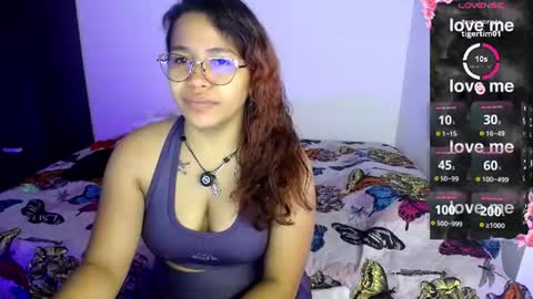Snapshot of sexydiabliita chatting on July 28, 2026, 12:48 pm sexydiabliita online show from July 28, 2026, 12:48 pm
