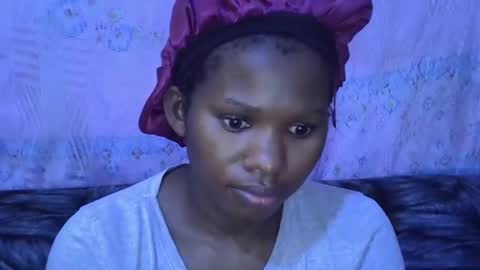 sexydoll002 online show from October 24, 2025, 7:05 am