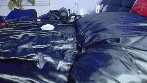 sexyhornyman1993 online show from February 16, 2025, 1:25 am