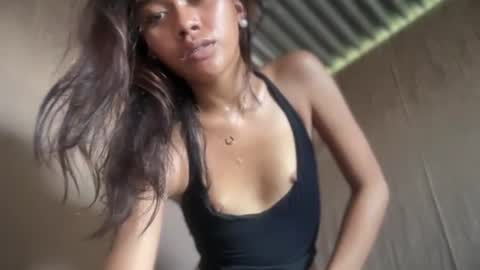Snapshot of sexykarina_ chatting on June 22, 2026, 3:25 am Karina3 online show from June 22, 2026, 3:25 am
