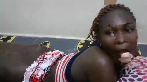 sexykiteey online show from February 4, 2025, 6:49 pm