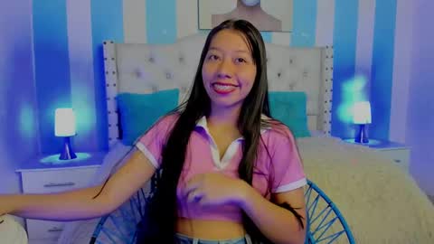 laura online show from December 17, 2024, 11:49 am