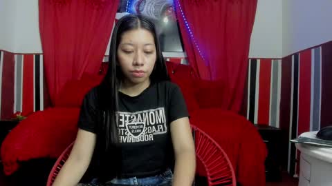 laura online show from February 18, 2025, 11:11 am