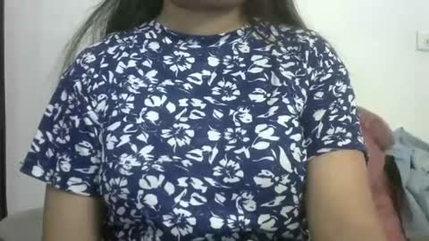 sexy lavanya online show from March 21, 2026, 4:21 pm