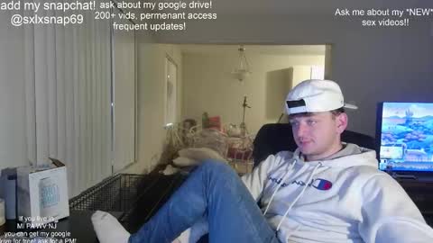 sexylax69 online show from November 16, 2025, 1:22 am