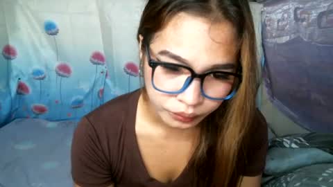 Snapshot of sexylaylia chatting on June 20, 2026, 7:00 am Laylia3 online show from June 20, 2026, 7:00 am