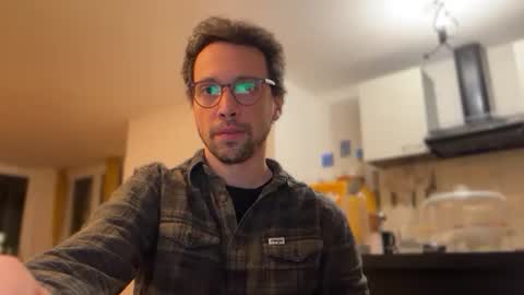 sexyleo8282 online show from November 18, 2025, 4:44 pm