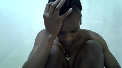 sexy liah online show from September 13, 2025, 1:33 pm