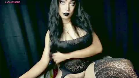 April online show from February 6, 2026, 11:41 pm