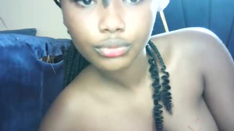 Snapshot of sexymartha5661 chatting on October 1, 2025, 11:16 am sexymartha5661 online show from October 1, 2025, 11:16 am