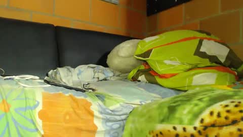 sexymen27cm online show from February 12, 2025, 2:14 am