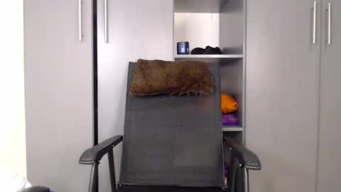 Melina online show from May 5, 2026, 10:23 am