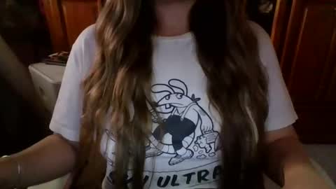 Snapshot of sexymisss24 chatting on September 25, 2025, 9:02 am sexymisss24 online show from September 25, 2025, 9:02 am