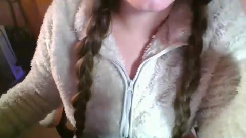 sexymisss24 online show from March 6, 2026, 4:25 pm