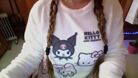 sexymisss24 online show from May 11, 2026, 5:32 pm