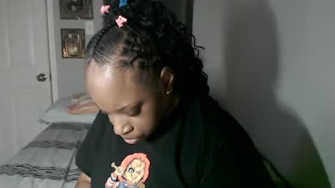 Snapshot of sexymona1218 chatting on October 9, 2025, 7:50 am SexyMona online show from October 9, 2025, 7:50 am