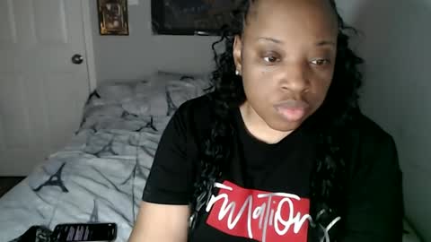 Snapshot of sexymona1218 chatting on October 14, 2025, 3:07 am SexyMona online show from October 14, 2025, 3:07 am