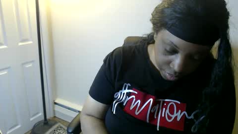 SexyMona online show from March 6, 2026, 8:55 am