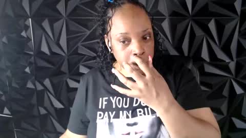 SexyMona online show from June 21, 2026, 7:49 pm