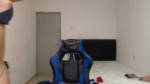 Snapshot of sexynatalia25 chatting on March 7, 2026, 6:27 pm Natalia Duran online show from March 7, 2026, 6:27 pm