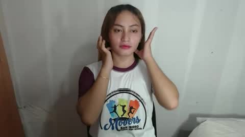 PAOLA 3 online show from October 26, 2025, 2:34 pm