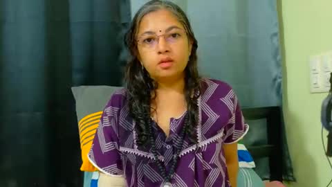 Snapshot of sexyniharika chatting on September 28, 2025, 9:36 am Niharika online show from September 28, 2025, 9:36 am