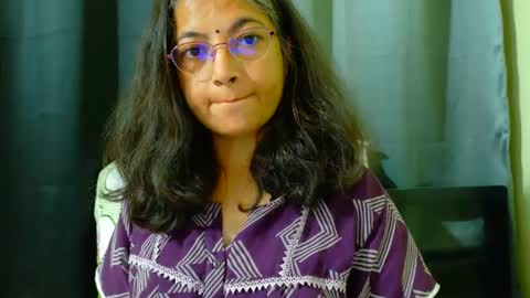 Snapshot of sexyniharika chatting on October 8, 2025, 6:11 am Niharika online show from October 8, 2025, 6:11 am