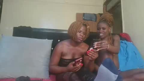 nina online show from September 19, 2025, 6:41 pm