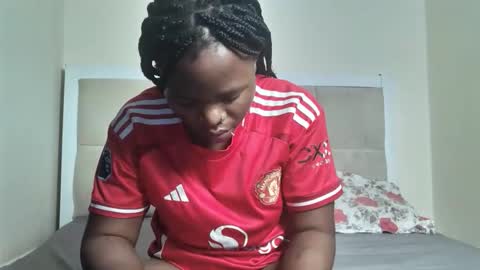 nina online show from October 28, 2025, 6:54 pm