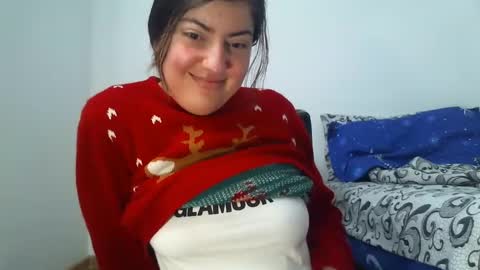 Snapshot of sexynyu18 chatting on February 9, 2025, 9:37 am Alex online show from February 9, 2025, 9:37 am