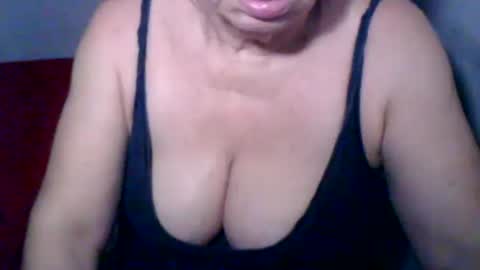 AnneSofia online show from December 31, 2024, 2:29 am