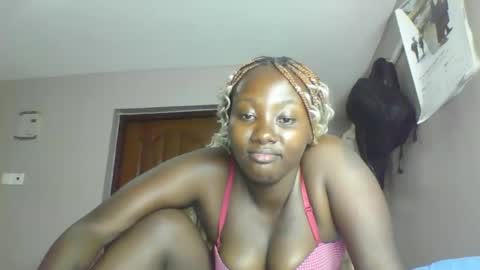 sexypamm online show from March 13, 2026, 5:08 pm