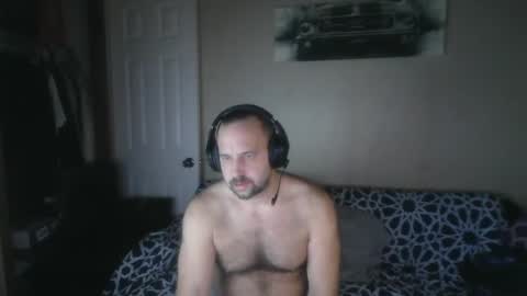 Snapshot of sexypeople4204u chatting on December 13, 2024, 9:35 am sexypeople4204u online show from December 13, 2024, 9:35 am