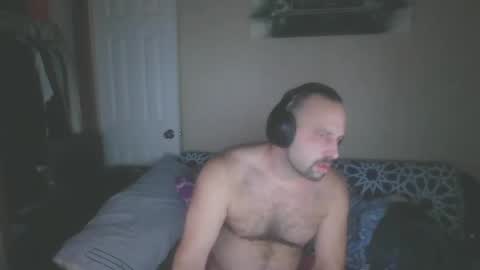 Snapshot of sexypeople4204u chatting on December 16, 2024, 2:15 am sexypeople4204u online show from December 16, 2024, 2:15 am