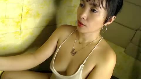 Miyah online show from March 3, 2025, 7:54 am