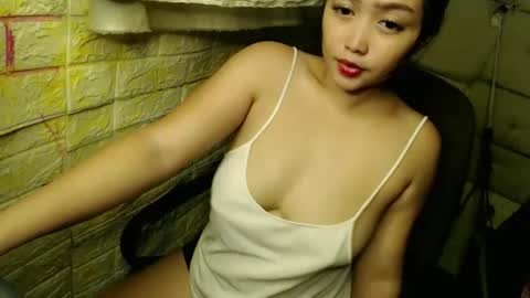 Snapshot of sexypinaymiya chatting on April 20, 2026, 8:06 am Miyah online show from April 20, 2026, 8:06 am