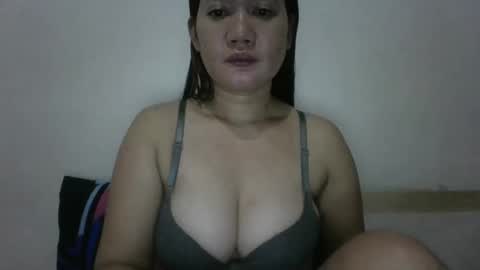 sexypussy_pinay online show from October 4, 2025, 9:35 pm