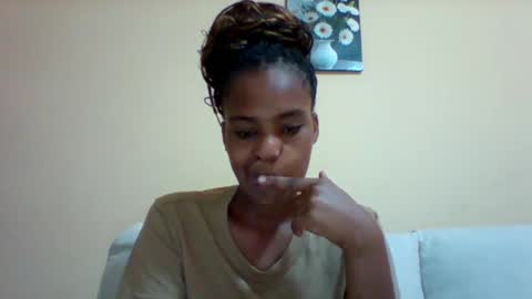 DOVY ACHIENG online show from March 5, 2025, 1:28 pm