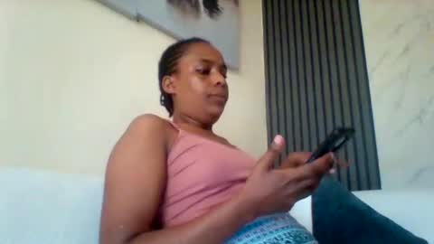 Snapshot of sexyqueen3457132 chatting on October 25, 2025, 9:17 am DOVY ACHIENG online show from October 25, 2025, 9:17 am