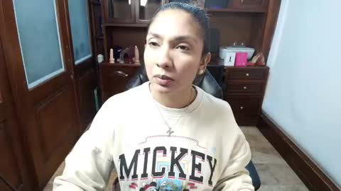 R A C H E L online show from January 11, 2026, 12:10 pm