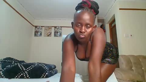 sexyreddebony online show from January 18, 2025, 5:04 pm